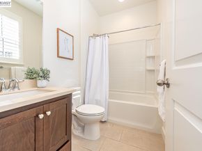 33479 Alvarado Niles Rd, Union City CA 94587