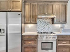 282 Del Valle Ct, Pleasanton CA 94566