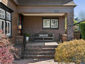 1122 Bay Street, Alameda CA 94501