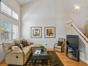 5256 Pebble Glen Dr, Concord CA 94521