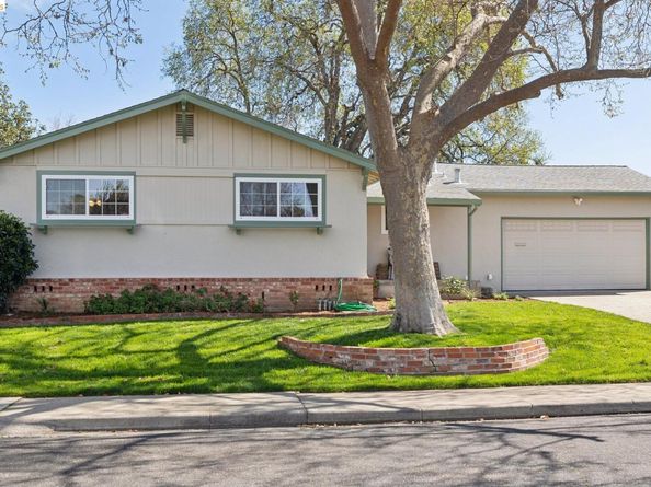 3994 Newcastle Rd, Concord CA 94519