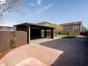 1321 Pearl St, Alameda CA 94501