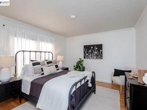 1321 Pearl St, Alameda CA 94501