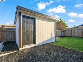 36605 Hafner St, Newark CA 94560