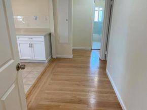 820 Island Dr, Alameda CA 94502