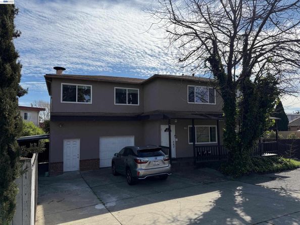 820 Island Dr, Alameda CA 94502