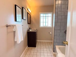 611 Amador St, Richmond CA 94805