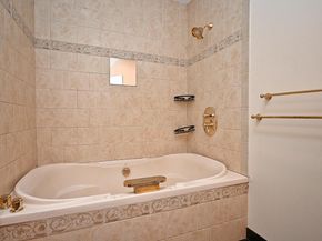 100 Gaven St, San Francisco CA 94134