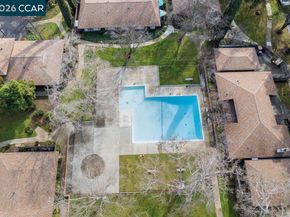 5468 Roundtree Drive C, Concord CA 94521