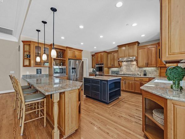 6315 Club House Dr, Pleasanton CA 94566