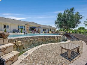 6315 Club House Dr, Pleasanton CA 94566