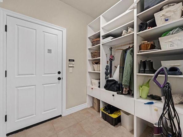 6315 Club House Dr, Pleasanton CA 94566