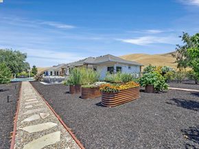 6315 Club House Dr, Pleasanton CA 94566