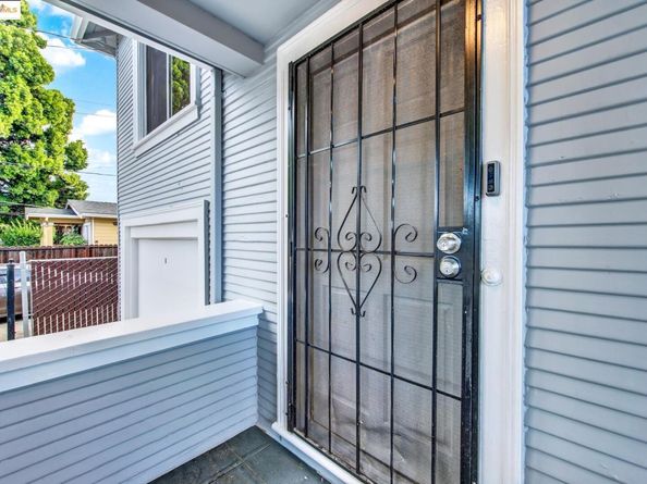1418 102Nd Ave, Oakland CA 94603