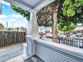 1418 102Nd Ave, Oakland CA 94603