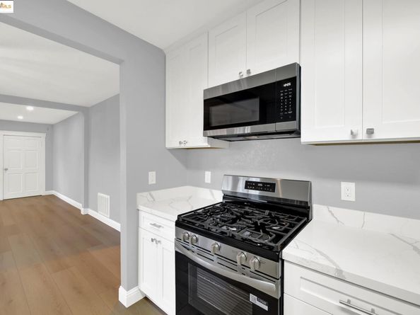 1418 102Nd Ave, Oakland CA 94603