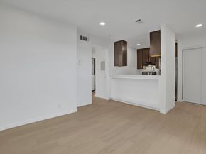 29621 Red Oak Ct 6, Hayward CA 94544