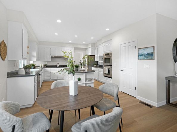 28475 Fox Hollow Dr, Hayward CA 94542