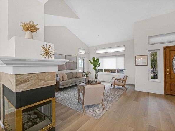 28475 Fox Hollow Dr, Hayward CA 94542