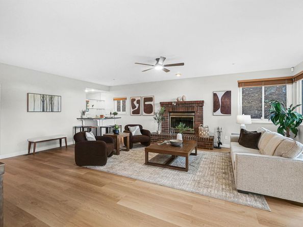 28475 Fox Hollow Dr, Hayward CA 94542