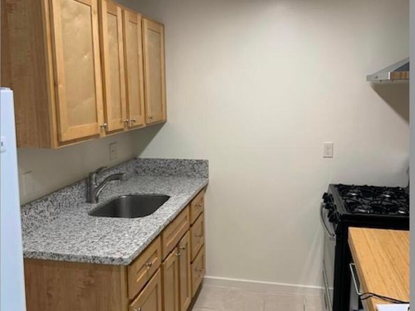 501 S 30Th St, Richmond CA 94804