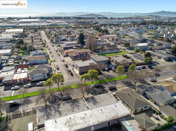 501 S 30Th St, Richmond CA 94804