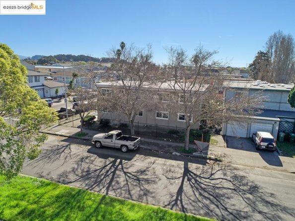 501 S 30Th St, Richmond CA 94804