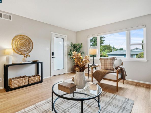 3141 Deseret Dr, Richmond CA 94803