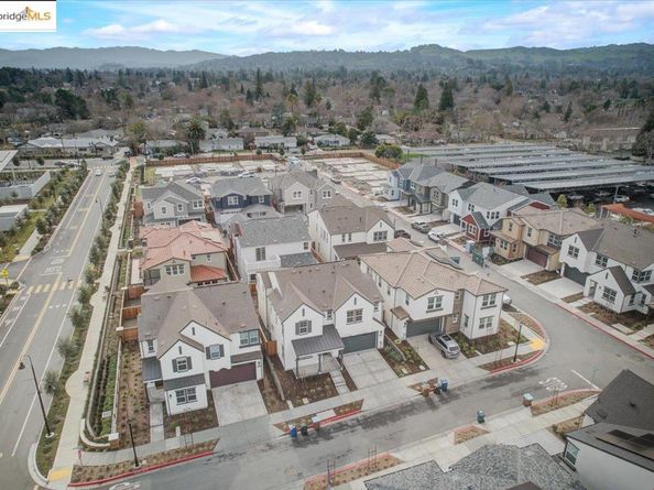 104 Laurel Oak Dr, Pleasant Hill CA 94523