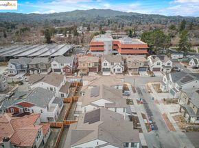 104 Laurel Oak Dr, Pleasant Hill CA 94523