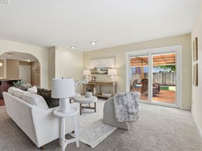 7767 Burnham Way, Dublin CA 94568