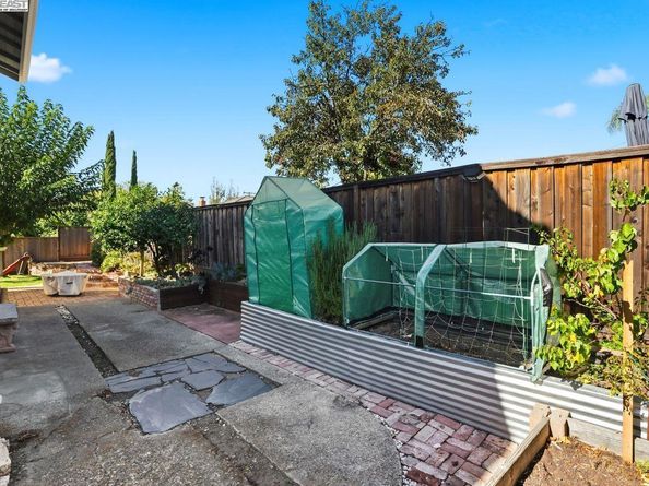 7767 Burnham Way, Dublin CA 94568