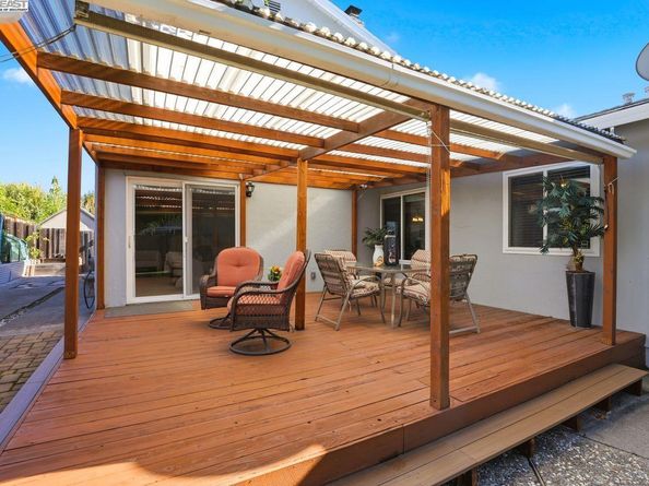 7767 Burnham Way, Dublin CA 94568