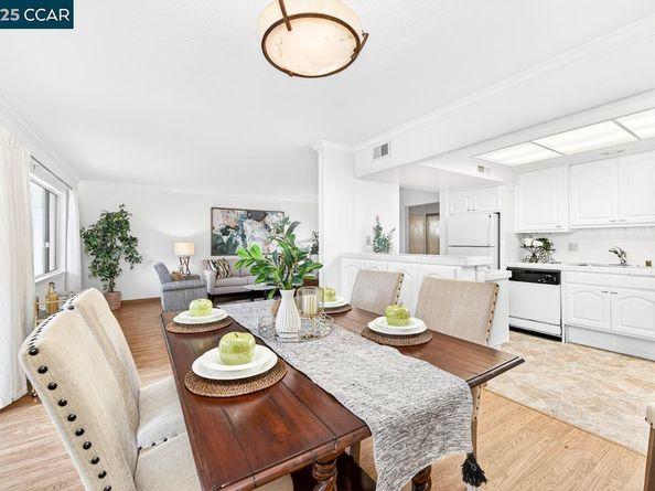 1400 Ptarmigan Dr 2, Walnut Creek CA 94595