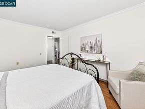 1400 Ptarmigan Dr 2, Walnut Creek CA 94595