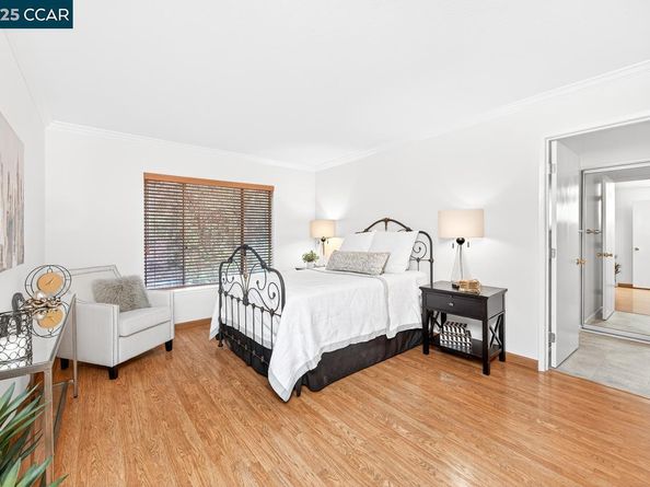 1400 Ptarmigan Dr 2, Walnut Creek CA 94595