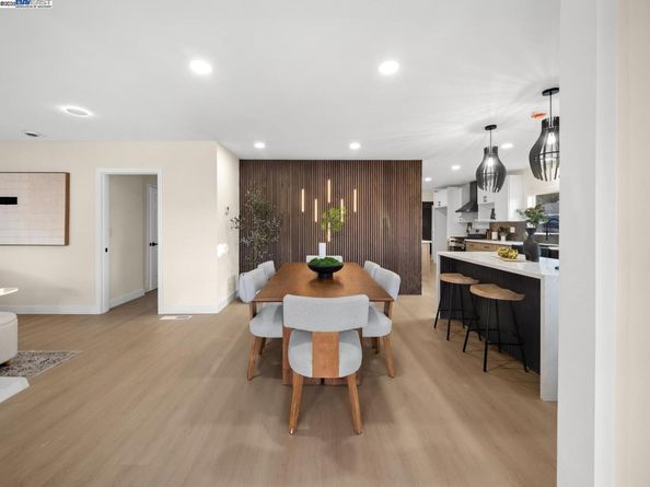 1607 Ward St, Hayward CA 94541