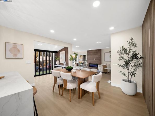 1607 Ward St, Hayward CA 94541