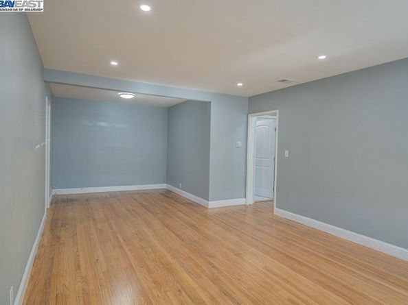 1646 Brookside Dr, San Leandro CA 94577