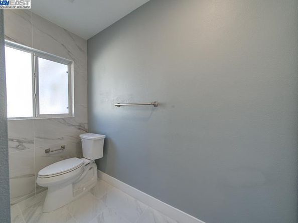 1646 Brookside Dr, San Leandro CA 94577