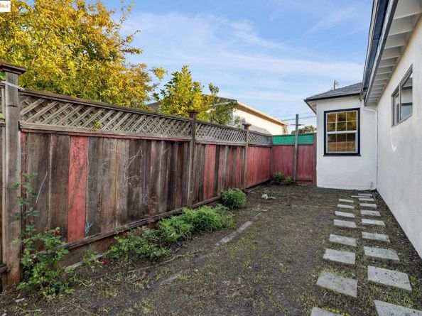 1921 Coalinga Ave, Richmond CA 94801