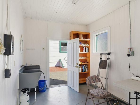 22825 Watkins St, Hayward CA 94541