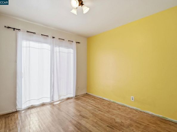 19736 Royal Ave, Hayward CA 94541