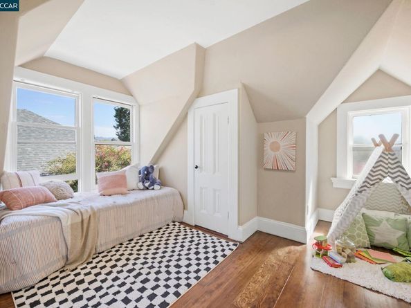 1622 62nd St, Berkeley CA 94703