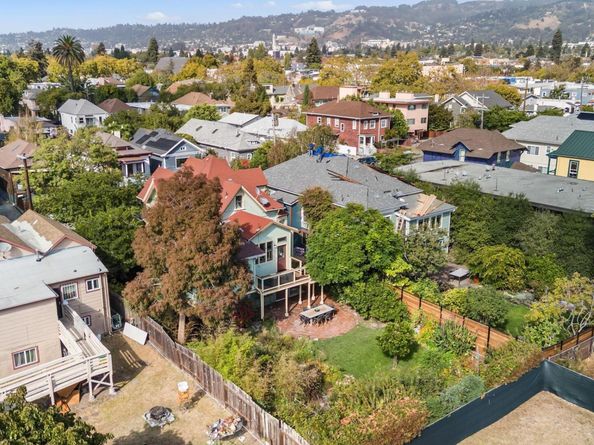 1622 62nd St, Berkeley CA 94703