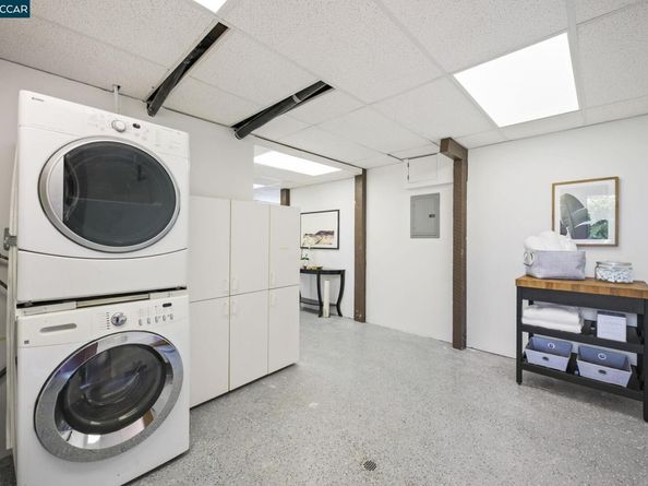 1622 62nd St, Berkeley CA 94703