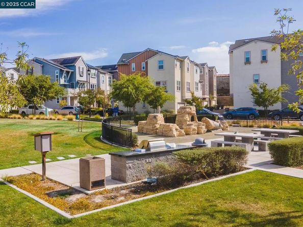 4228 Loyalton Rd, Dublin CA 94568