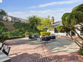 10492 Royal Oak Rd, Oakland CA 94605