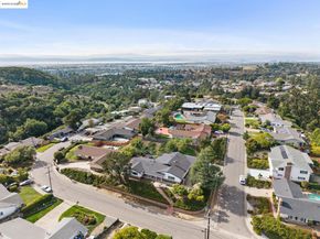 10492 Royal Oak Rd, Oakland CA 94605