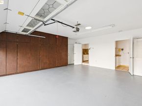 10492 Royal Oak Rd, Oakland CA 94605